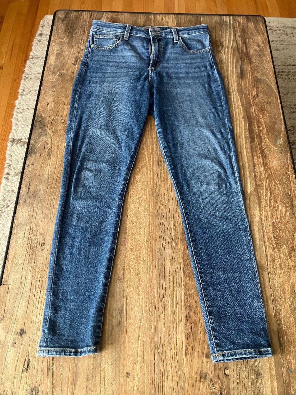 Joes Jeans (Medium Wash)